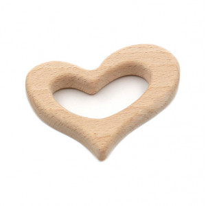 Прорезыватель для зубов деревянный "Сердце"